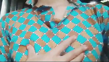 Spying on aunty again - Free MILF Video