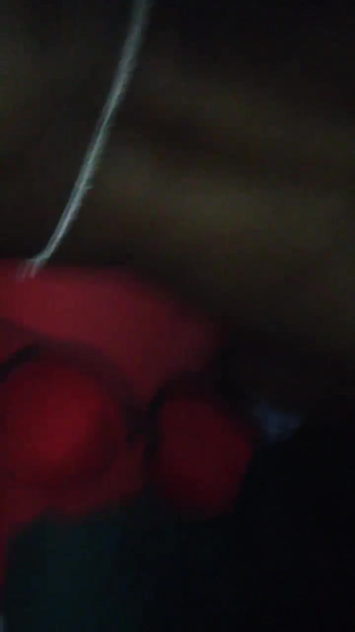 Handjob from momma - Free MILF Video