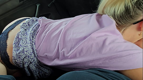 Mom gives blowjob before going to bed - Free MILF Video