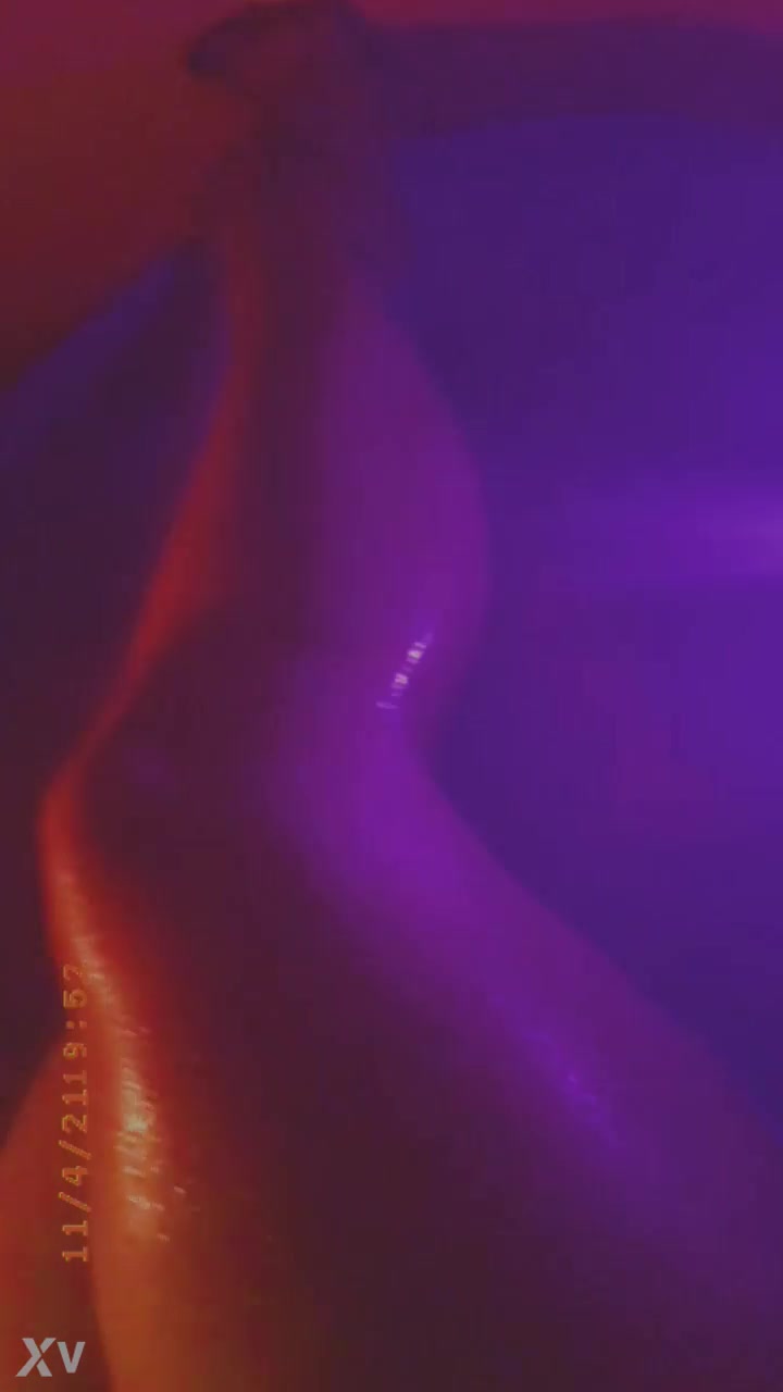 Bath time fun with mom - Free MILF Video