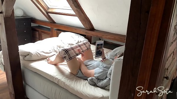 Sister caught showing on webcam - Free MILF Video