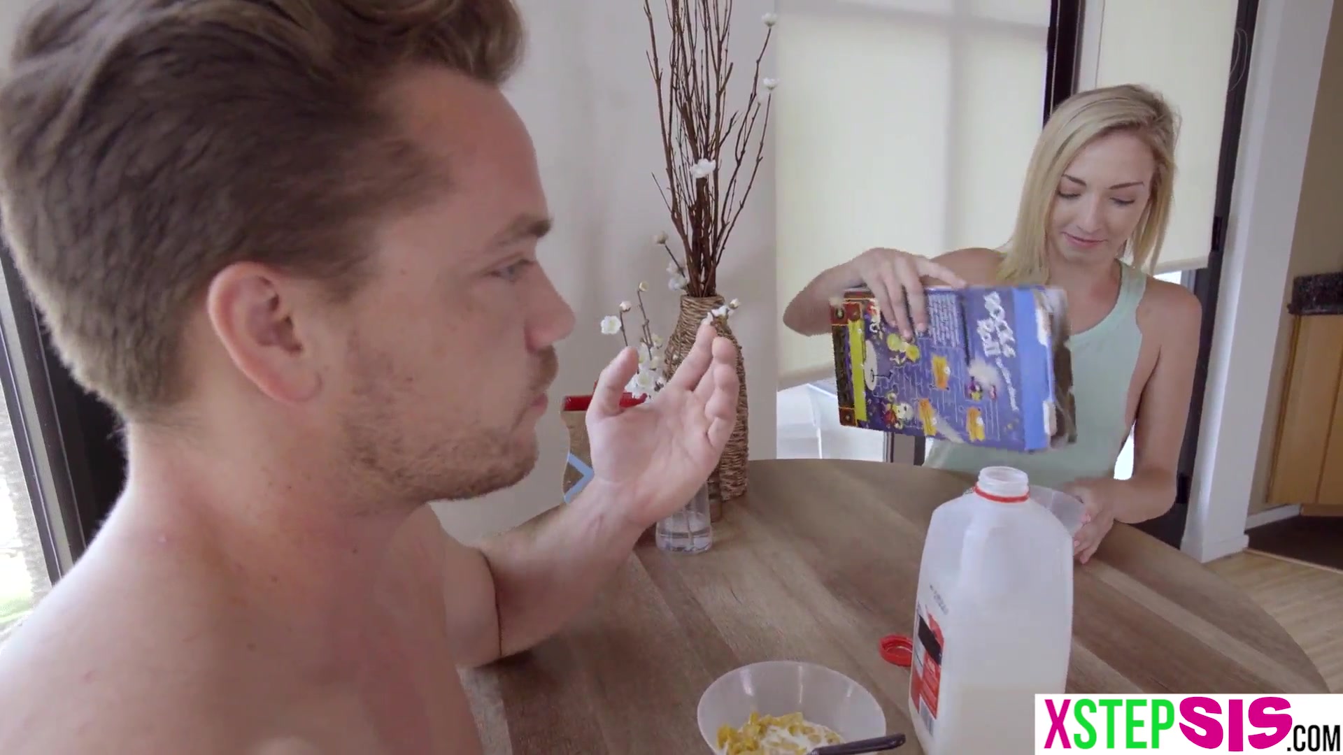 Slipped inside mother - Free MILF Video