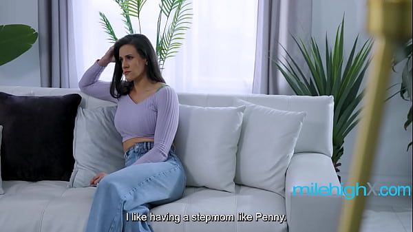 Stepmom squirts on teen - Free MILF Video
